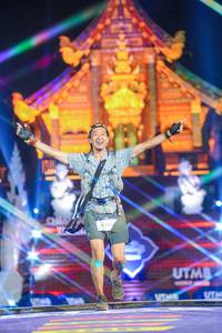 BIB: 926
                            <button type="button" onclick="openModal(22347026)" class="btn btn-primary btn-sm float-right btn-popup" data-toggle="modal" data-target=".modal-high-quality">
                        <i class="fas fa-shopping-cart"></i> Add to Cart
                    </button>
                                            <button type="button" onclick="isThisMe(22347026, true)" class="btn btn-success btn-sm float-right btn-popup btn-isme hidden" data-toggle="tooltip" data-placement="bottom" title="นี่คือรูปของคุณใช่ไหม คลิกที่นี่เพื่อเอาเข้าอัลบั้ม">
                        <i class="fas fa-plus"></i> Add to album
                    </button>
                    <button type="button" onclick="isThisMe(22347026, false)" class="btn btn-warning btn-sm float-right btn-popup btn-isnotme hidden">
                        <i class="fas fa-ban"></i> Remove from album
                    </button>